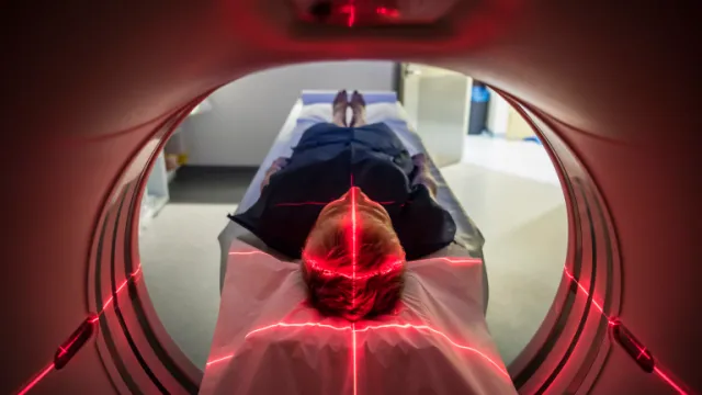 Imagiologia por Tomografia de Emissão de Pósitrons (PET)